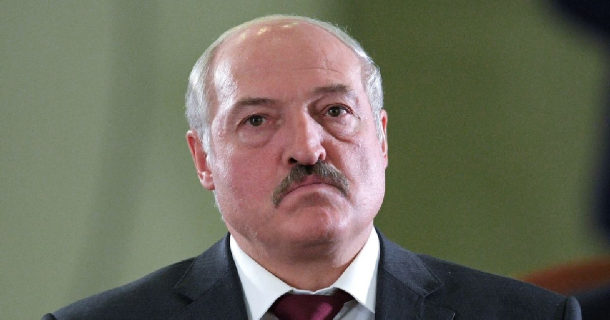 Лукашенко поскаржився, що Росія шантажує його кредитом в 400 мільйонів доларів