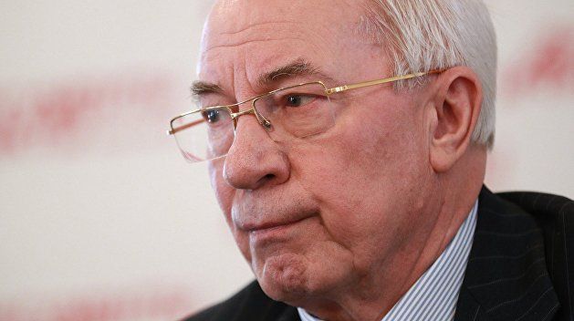 Луценко дозволили спецрозслідування щодо Азарова: «Не скіглімо, Ніколай Яновіч»