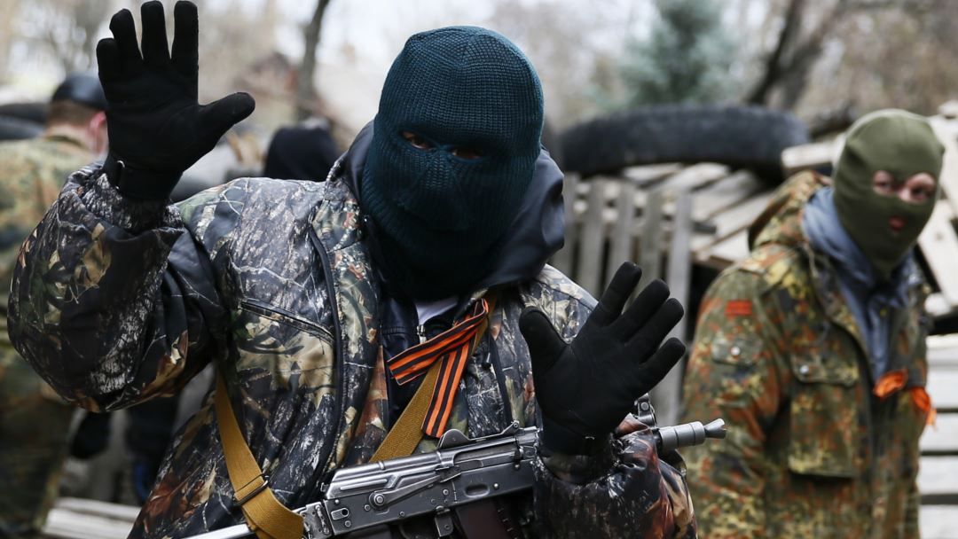 В Макіївці окупанти схопили підлітків за звинуваченнями у роботі на українські спецслужби