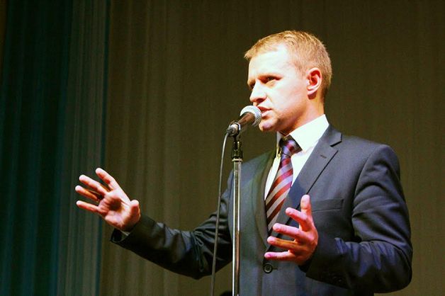 Олександр Горган у Вишгороді зізнався про бажання інтиму з молодою заступницею (відео)