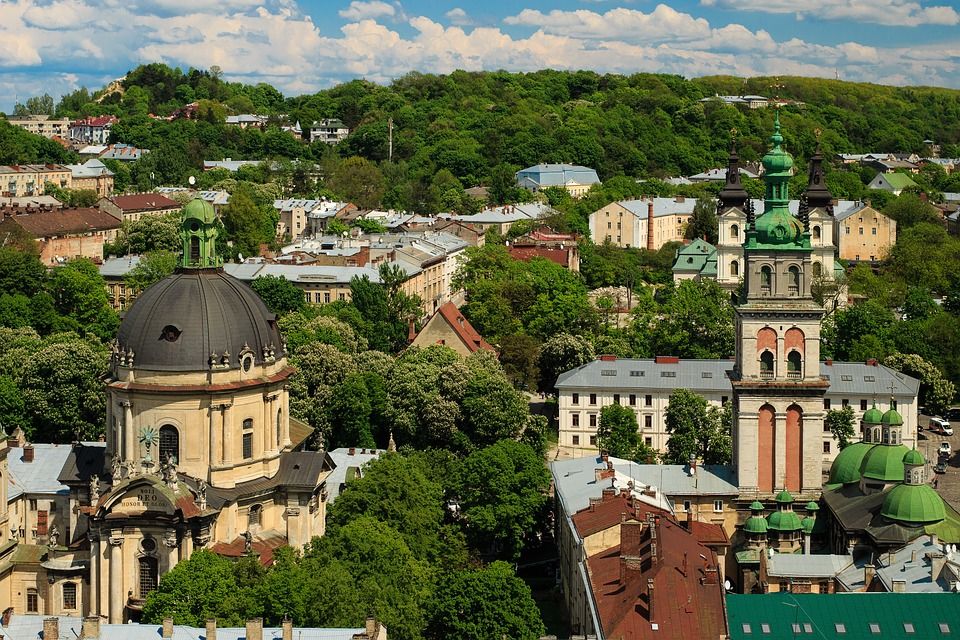 Львів до кінця окупації заборонив російську мову для культури області