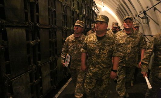 Військо отримує нові арсенали: залізобетонні «кокони» та автоматичні системи захисту