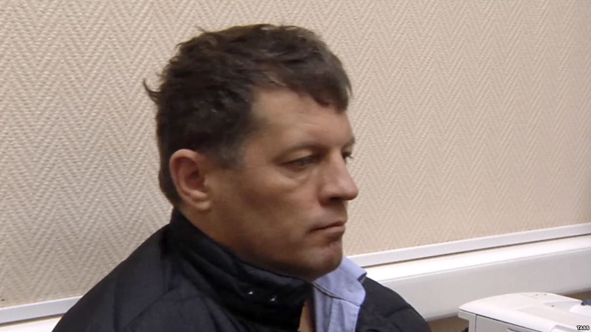 Роман Сущенко в СІЗО Москви побачився з дружиною і дочкою: журналіст із вдячністю звернувся до України