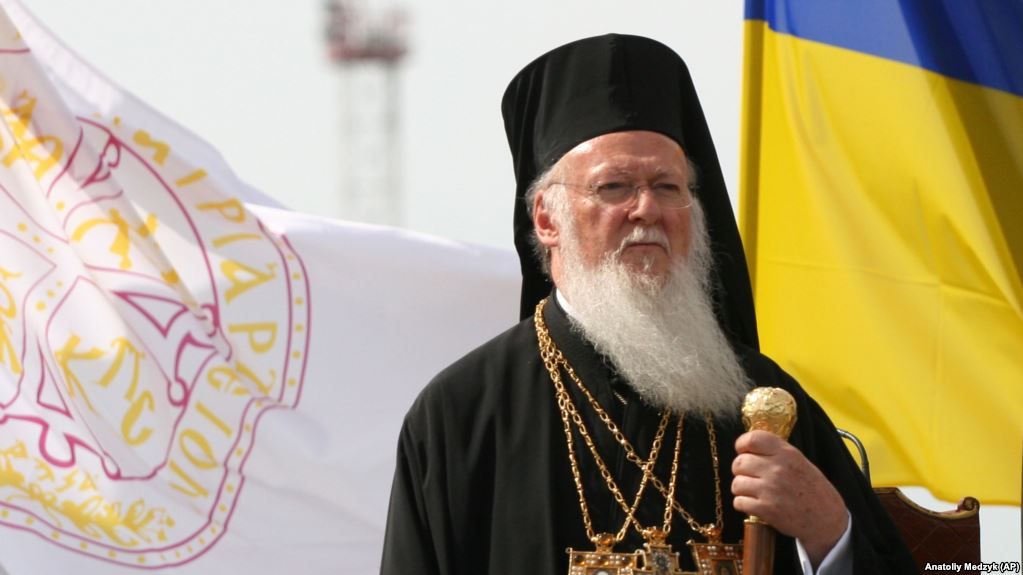 Томос про автокефалію можуть привезти до України в листопаді