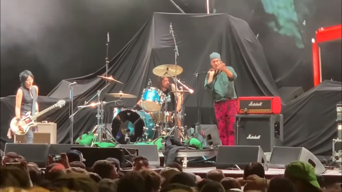 Nirvana виступила вдруге за 24 роки після смерті Курта Кобейна (відео)