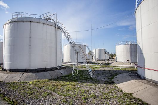 Європа вимагає від України збільшити обсяги зберігання нафтопродуктів