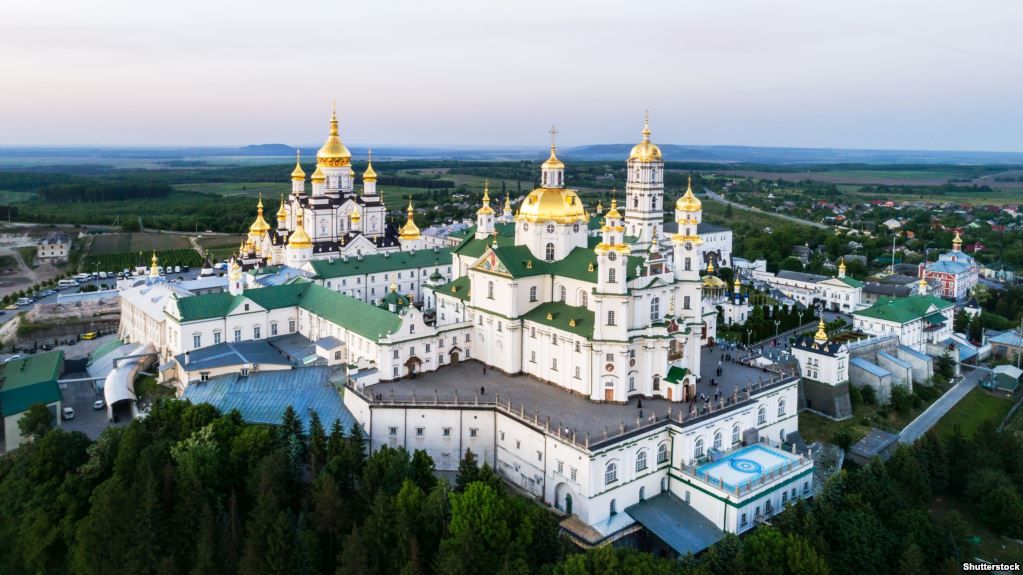 Мінкульт вимагає скасувати передачу Почаївської лаври до рук УПЦ МП