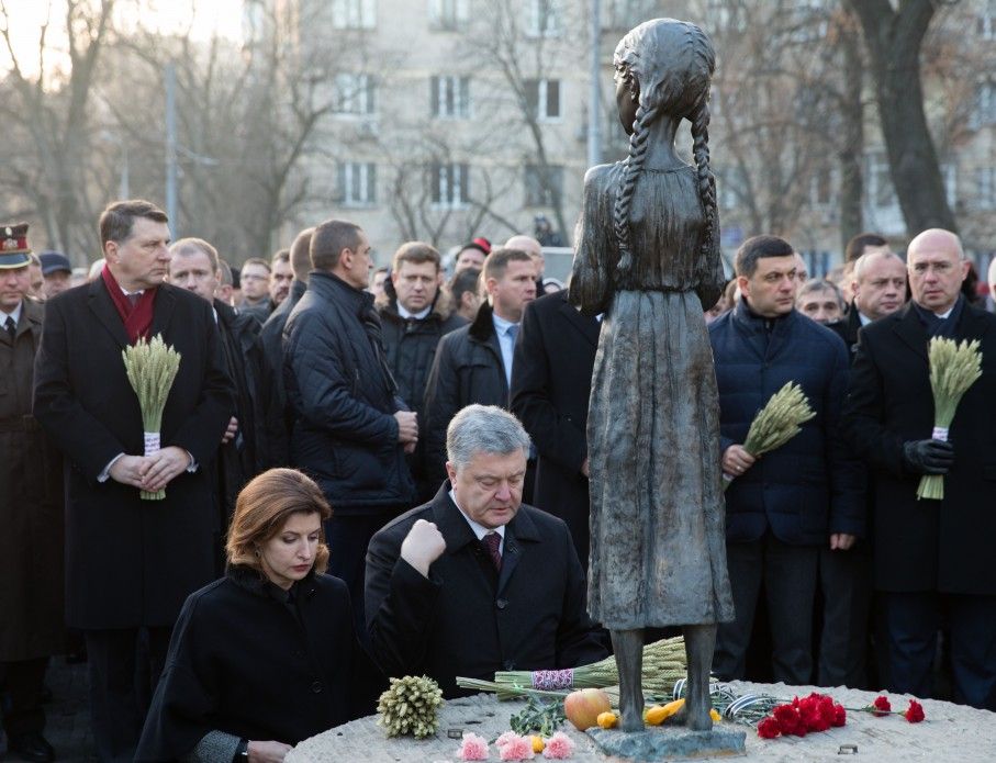 Визнання Голодомору геноцидом у світі зростає - Порошенко