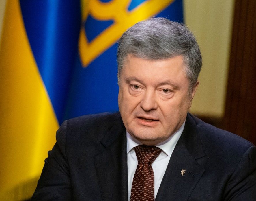 Порошенко попросив Онуфрія допомогти визволити українських моряків з Москви