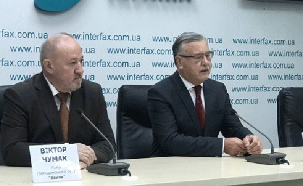 Анатолій Гриценко призначив керівником передвиборчого штабу депутата Віктора Чумака