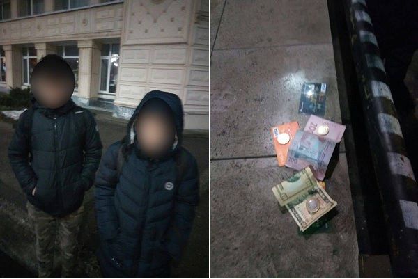 У Черкасах двоє школярів грабували перехожих, щоб мати гроші на розваги