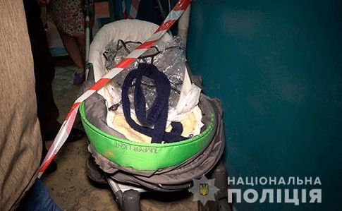 У Сумах затримали двох підозрюваних, причетних до загибелі немовляти в ліфті