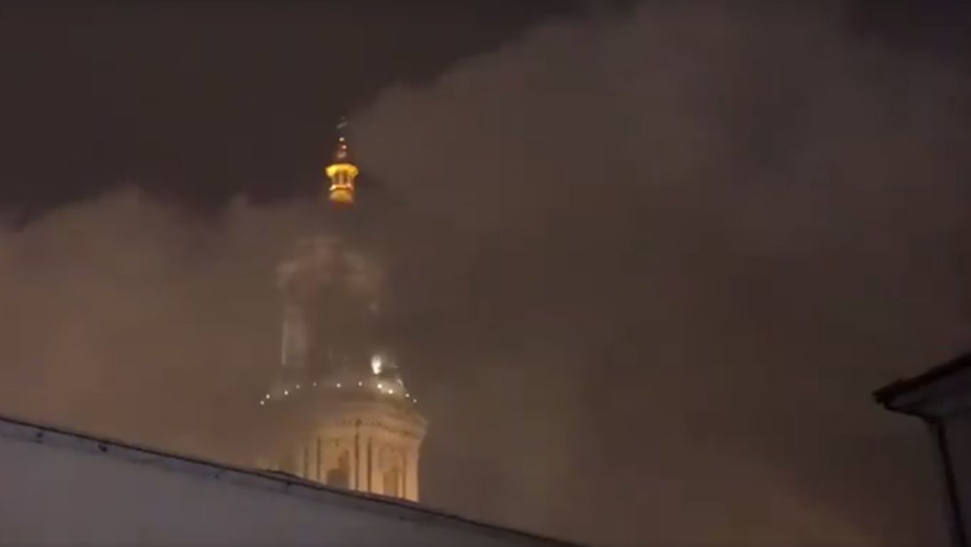 У Києво-Печерській лаврі спалахнула пожежа (фото, відео)
