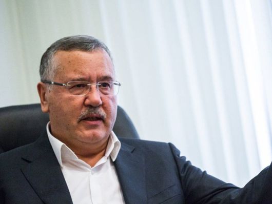 «Ганьба і плювок в обличчя суспільству»: відомий журналіст про передвиборчу програму Гриценка