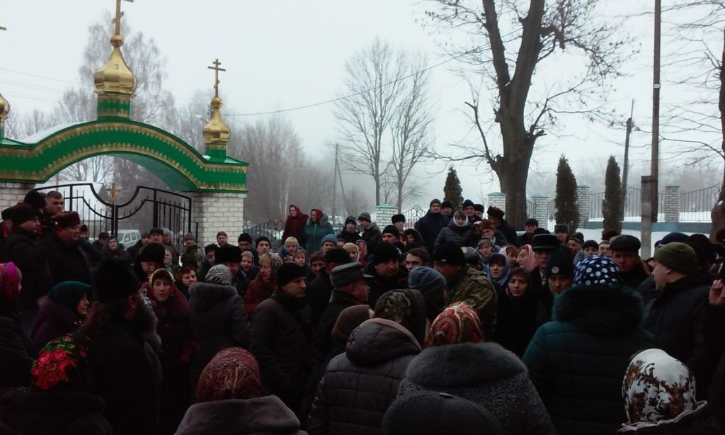 Бійка за храм на Тернопільщіні: УПЦ МП звинувачує поліцію