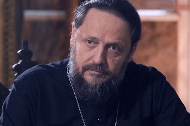 Єпископ Гедеон не потрапив до України через недійсний паспорт - міграційна служба