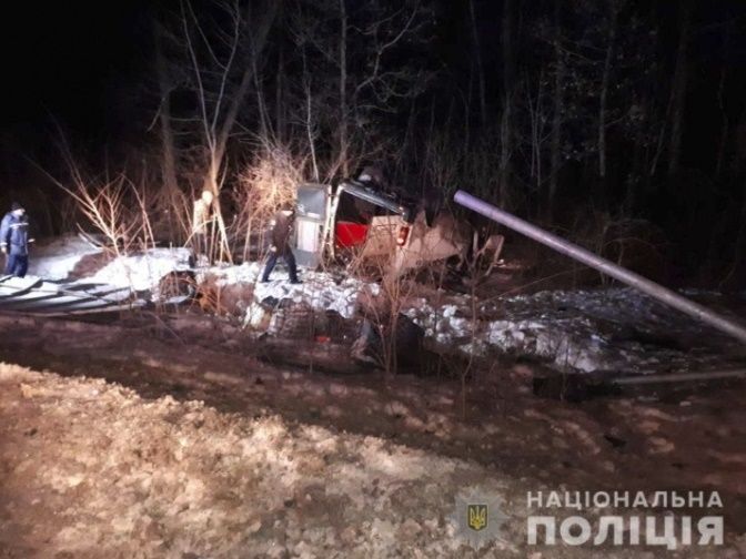 В аварії на Полтавщині загинули 5 пасажирів мікроавтобуса