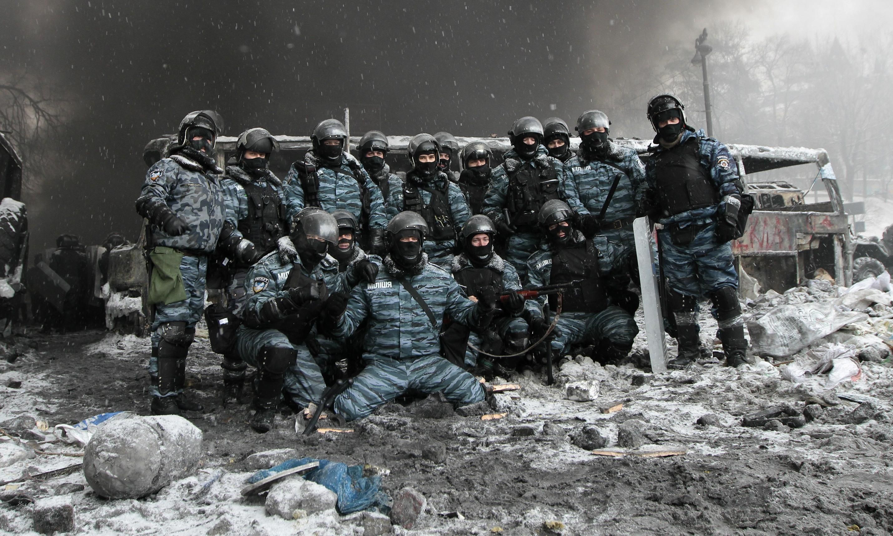 46 підозрюваних у вбивствах на Майдані втекли до Росії - Юрій Луценко