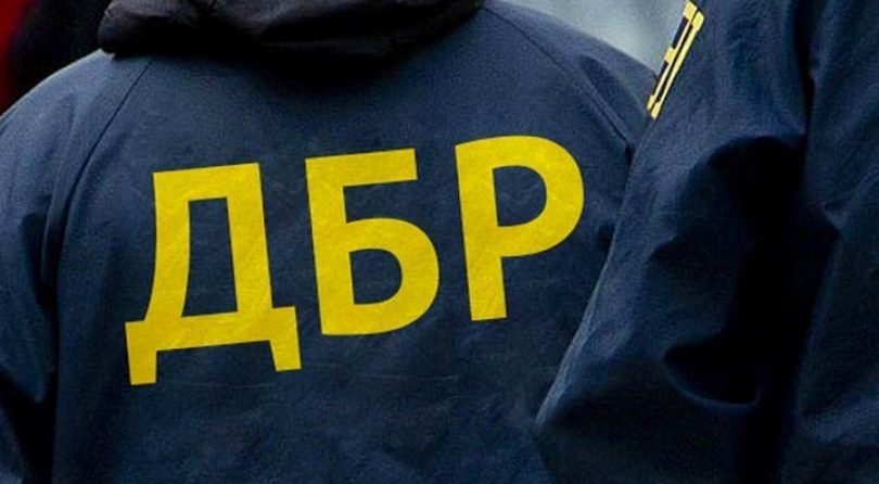 ДБР і СБУ проводять обшуки у співробітників штабу "Батьківщини"