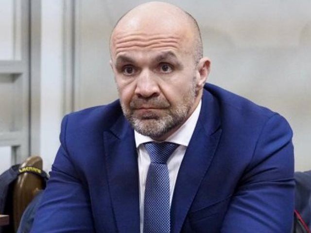 Батько Катерини Гандзюк каже, що за ним стежать: підозрює Мангера