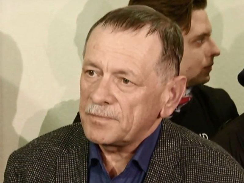 Батько Катерини Гандзюк скаржиться на переслідування автівкою з темним склом