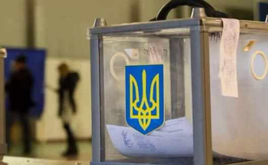 У Тернополі відсторонили від роботи повний склад окружної виборчої комісії