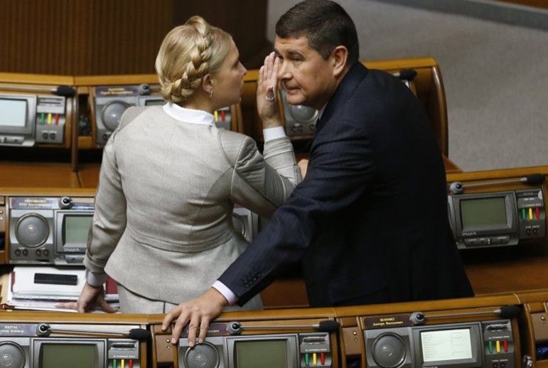 Підставні «донори» партії Тимошенко пов'язані з Онищенком