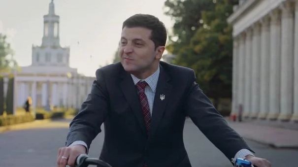 В «1+1» прокоментували трансляцію передач із Зеленським у «день тиші»