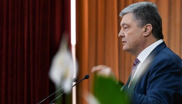 Порошенко подав до суду на телеканал «1+1» за брехню