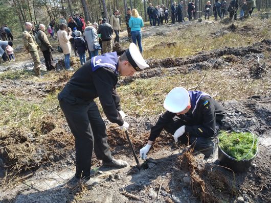Із варягів у греки: у реліктових лісах Полісся зароджується майбутнє українського флоту