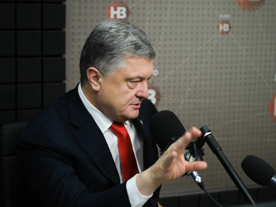 Порошенко доручив СБУ до завтра розібратись з роллю Медведчука в перемовинах