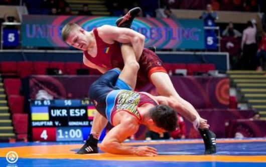 Українські «вільники» на ЧЄ-2019 здобули дві «бронзи» в олімпійських категоріях