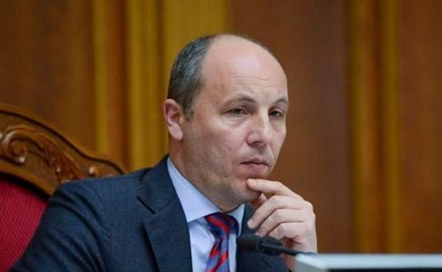 Парубій вважає Зеленського модернізованою версією Януковича