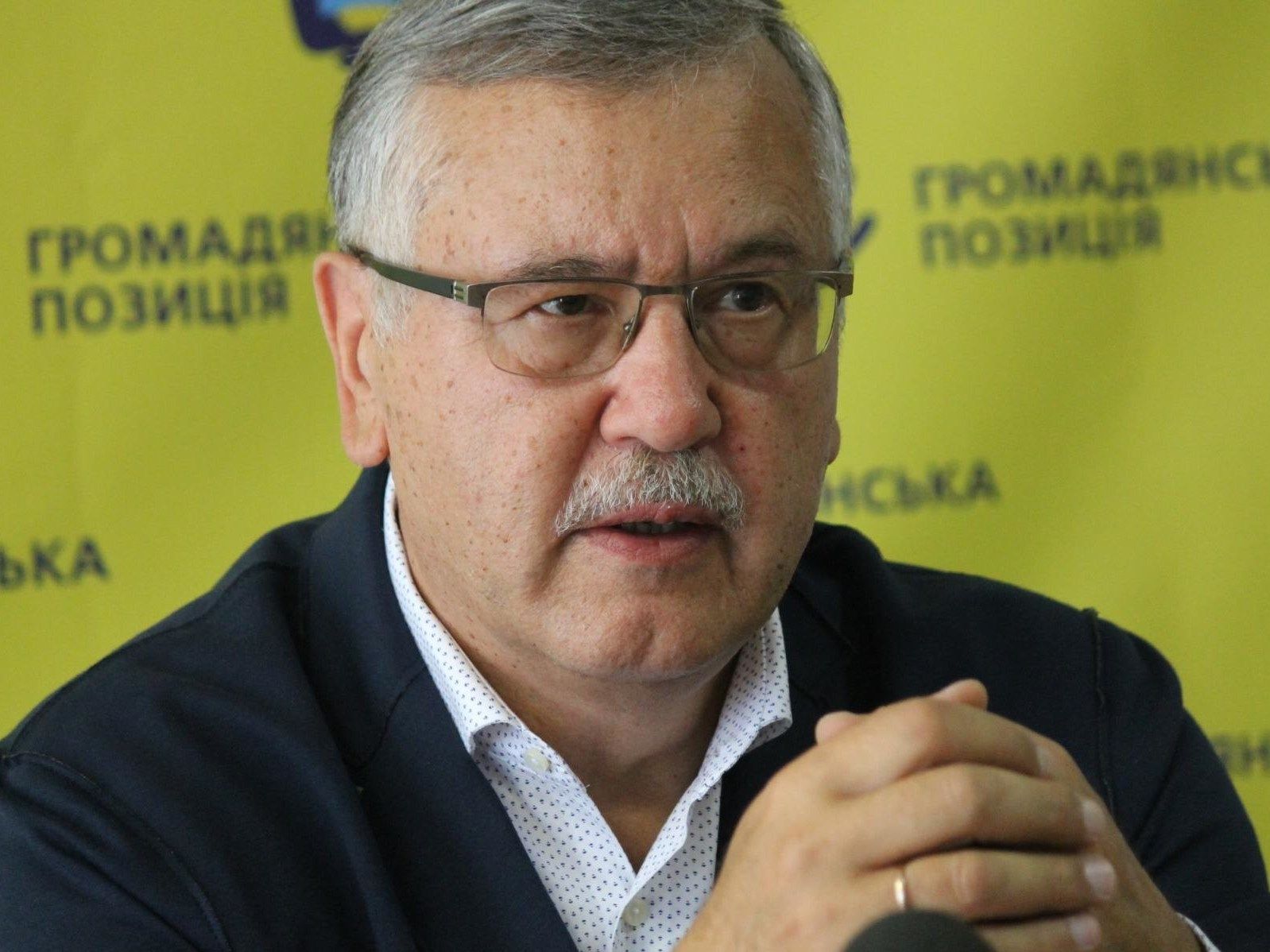Гриценко вважає, що оголошенням у розшук Москва хоче ослабити його перед виборами