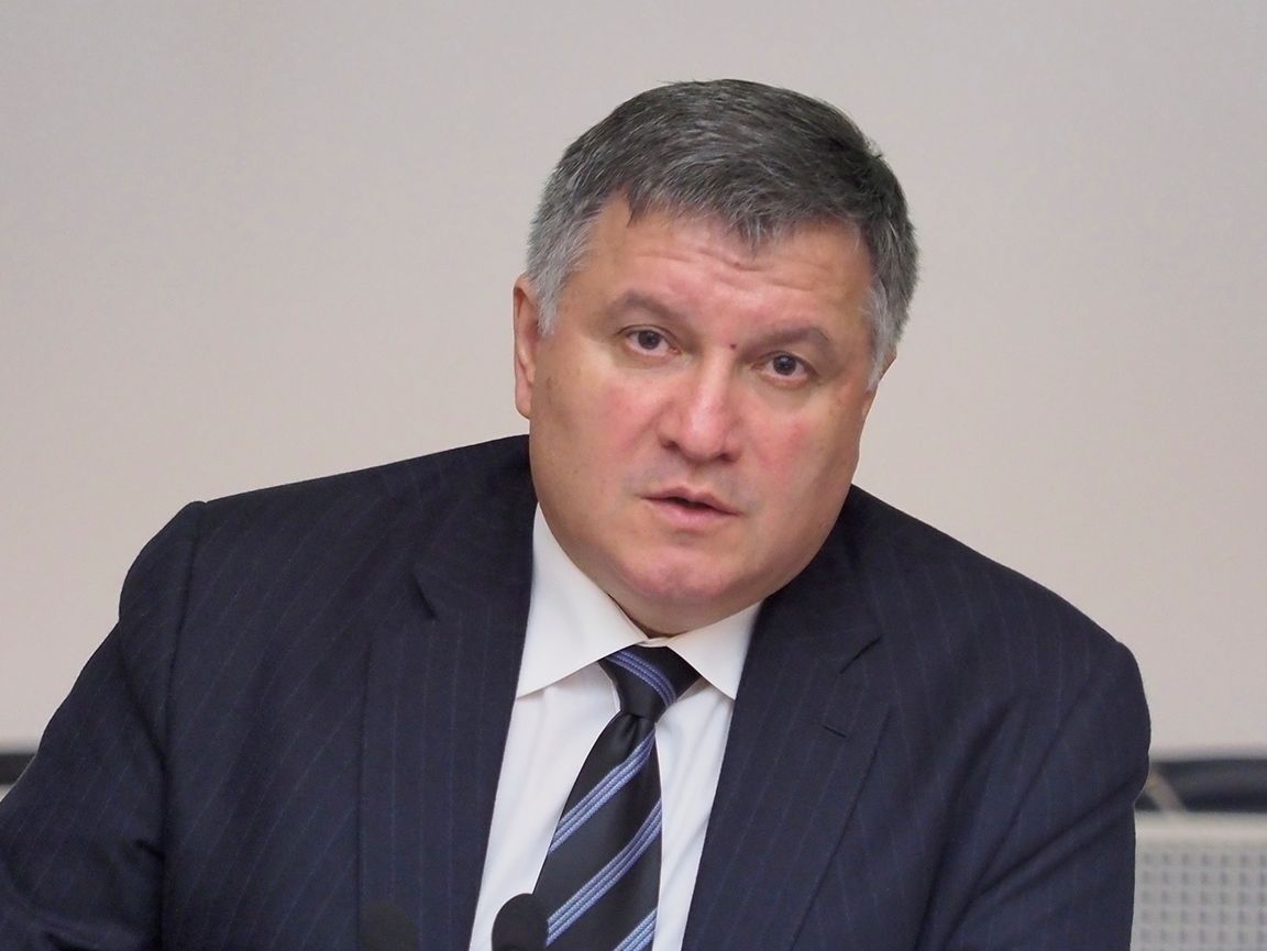 Арсен Аваков закликав кандидатів і суспільство припинити розпалювати ненависть