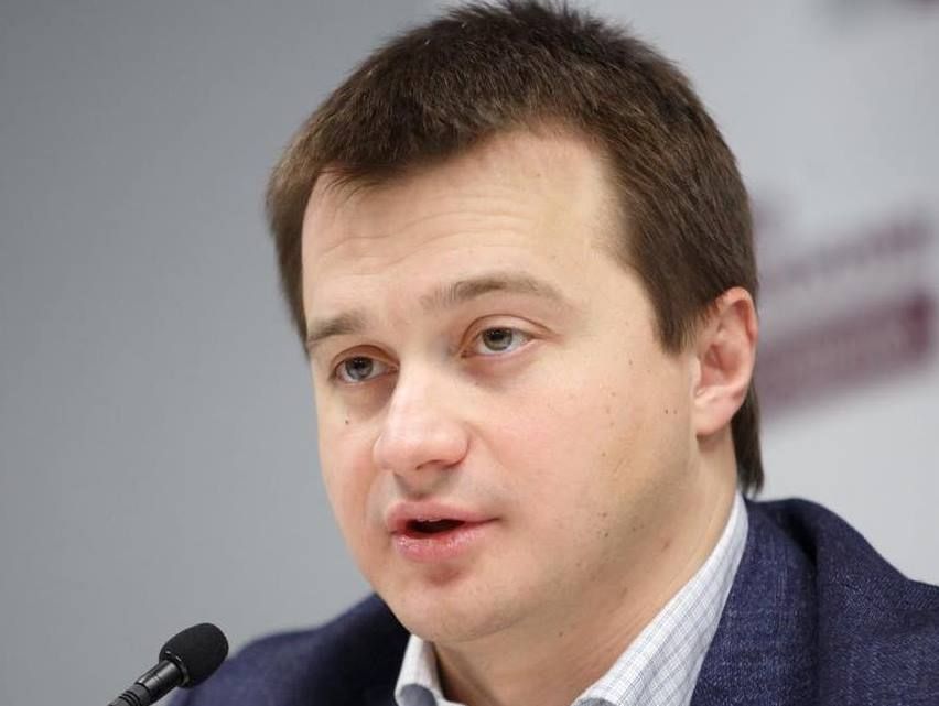У Порошенка заперечили причетність до ролика про збиття фурою Зеленського