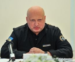 Турчинов закликав визнати російські спецслужби терористичними організаціями