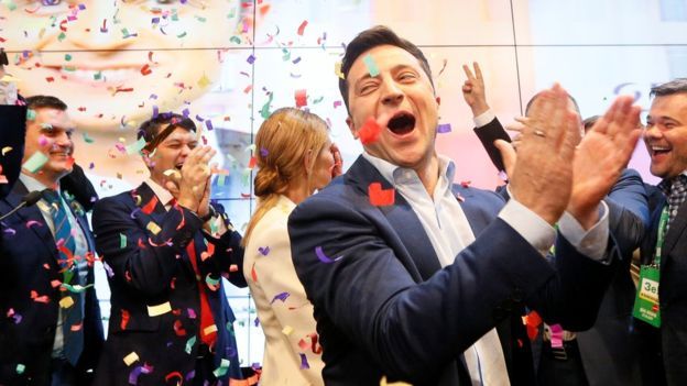 Зеленський розповів про свої перші кроки на посаді президента