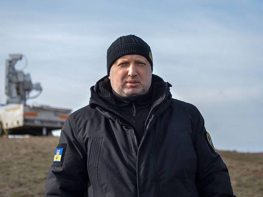 Путін паспортами для ОРДЛО створює привід застосувати армію проти України - Турчинов