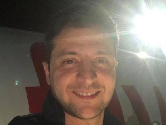 Зеленський полетів до Туреччини з дітьми