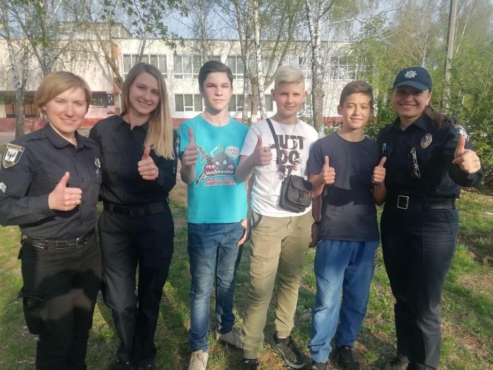 У Чернігові підлітки врятували чоловіка і допомогли затримати ймовірного нападника