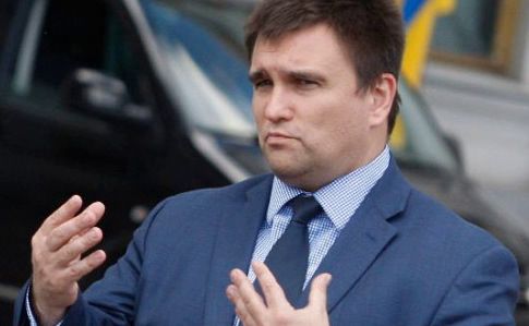 Клімкін запропонував український варіант акції «Безсмертний полк»