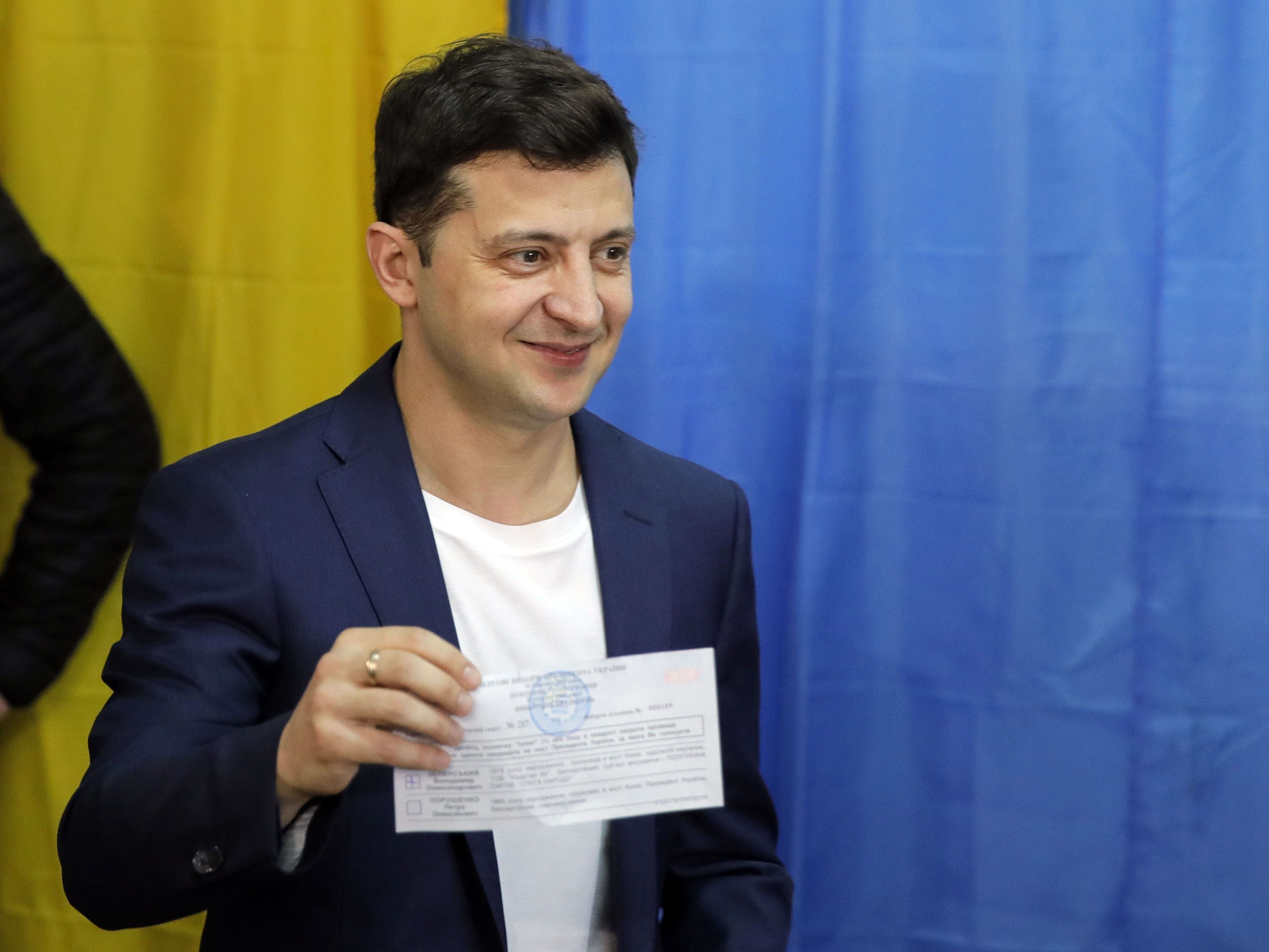 Зеленського сьогодні судитимуть за показаний бюлетень на виборах