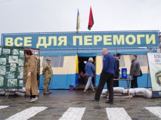 Долю намету активістів у центрі Харкова вирішуватиме адміністративний суд