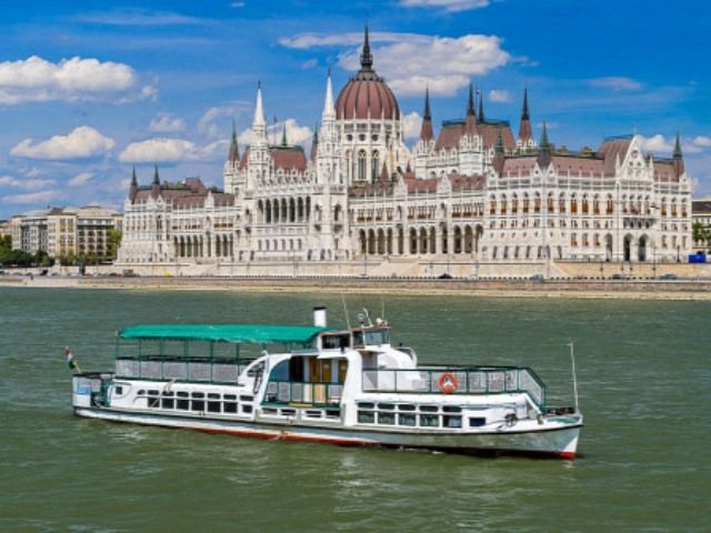 Затонулий в Будапешті теплохід був збудований 70 років тому в Херсоні