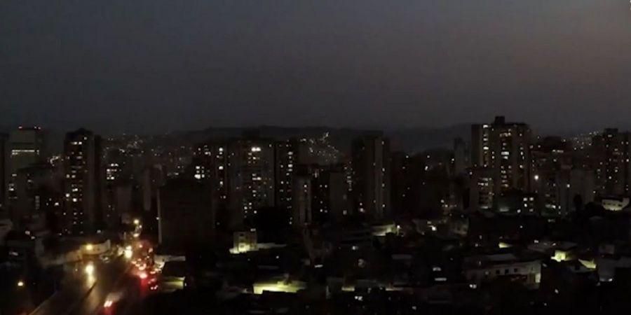 В Аргентині та Уругваї повністю відключили електроенергію