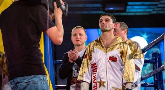 Артем Далакян утретє захистив титул чемпіона світу за версією WBA