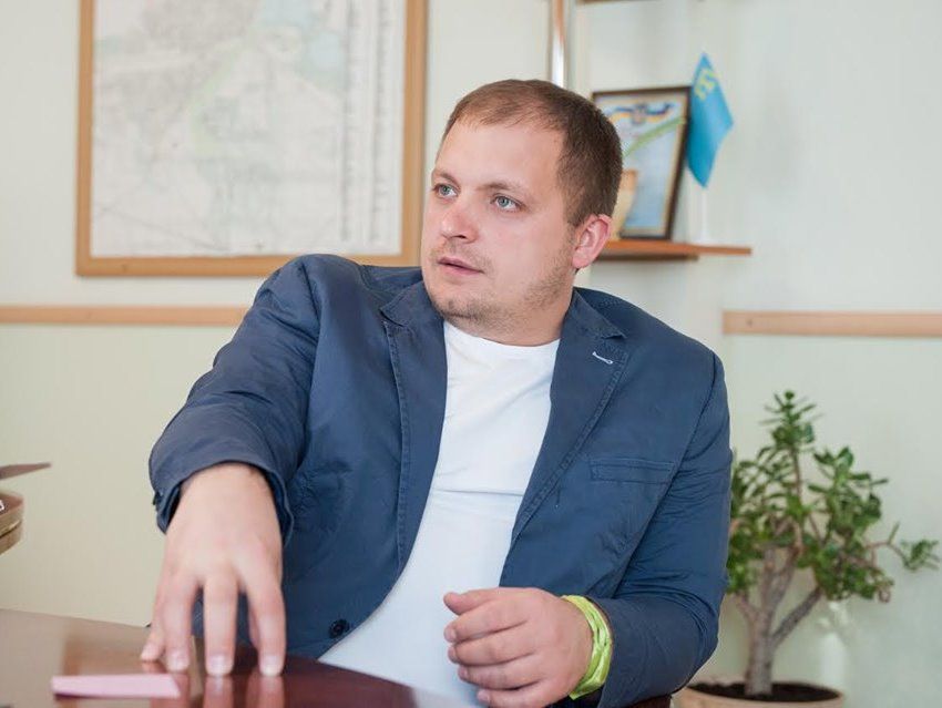 Відсторонений Артем Семеніхін поновлений судом як мер Конотопу