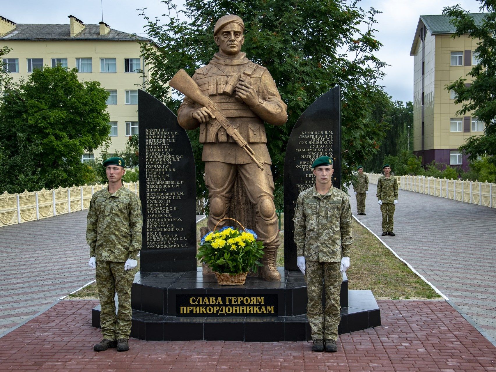 В Оршанці прикордонники вшанували загиблих побратимів і командира Ігоря Момота