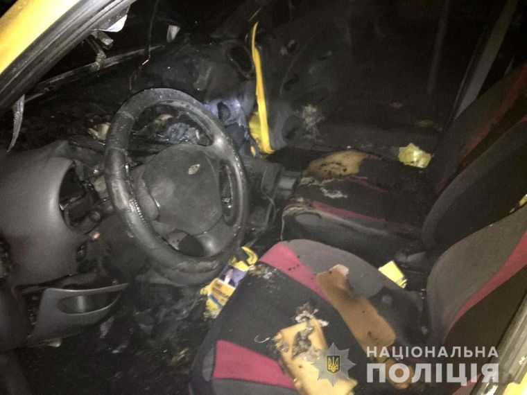 У Рівному спалили авто з агітацією кандидата в депутати від «Свободи»